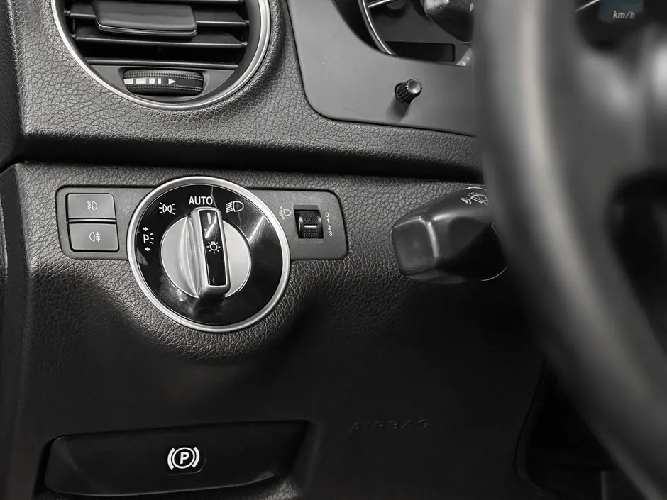 «Авто на Неве»