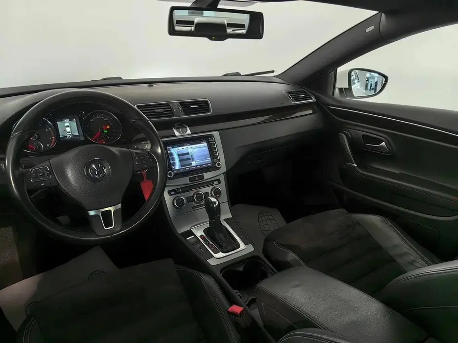 «Авто на Неве»