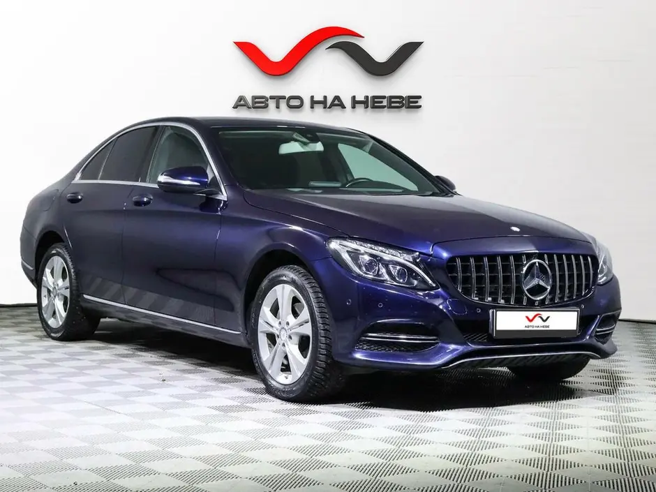 «Авто на Неве»