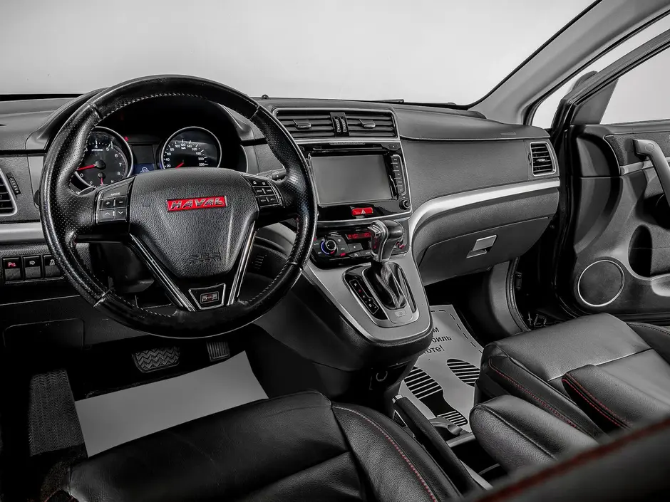 «Авто на Неве»