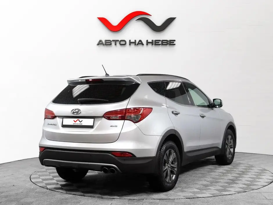«Авто на Неве»