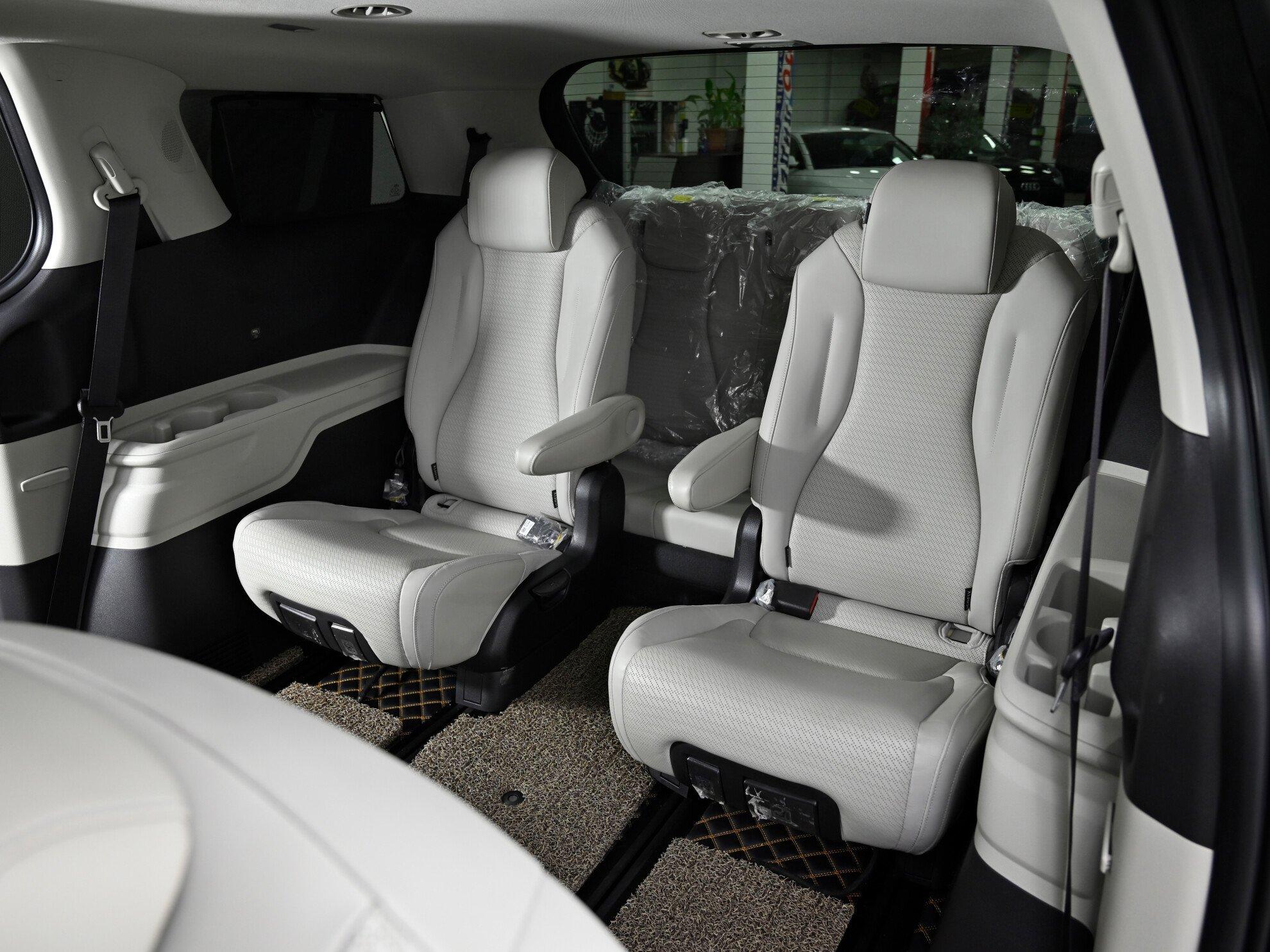 фото автомобиля 15