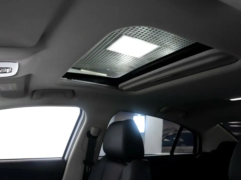 «Авто на Неве»