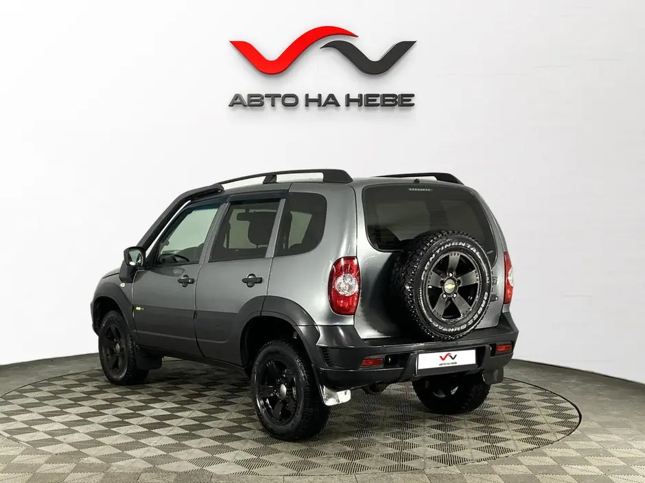 «Авто на Неве»
