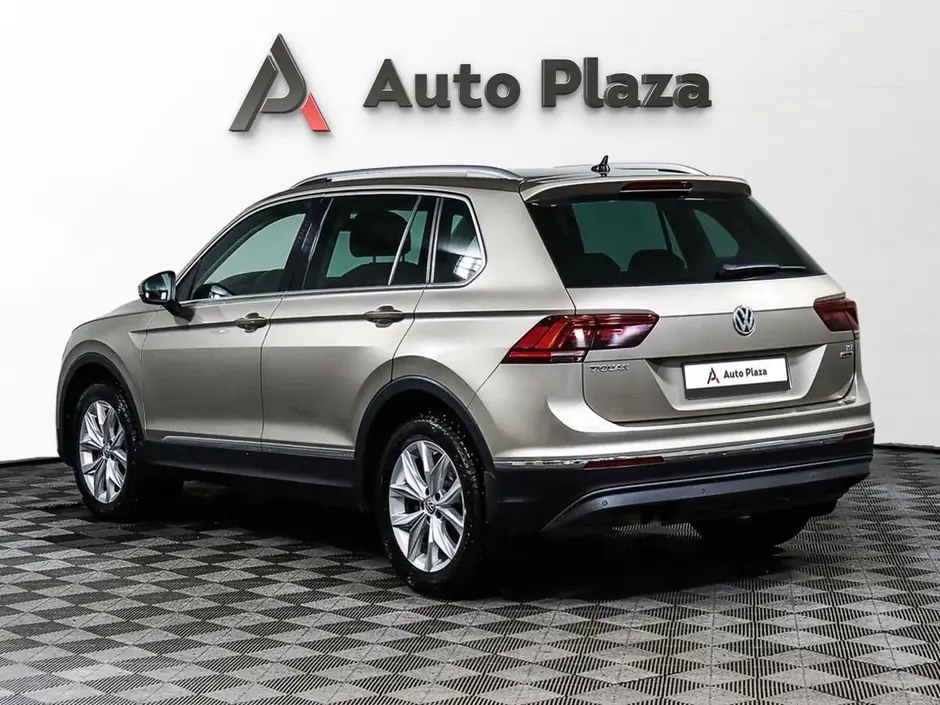 AutoPlaza