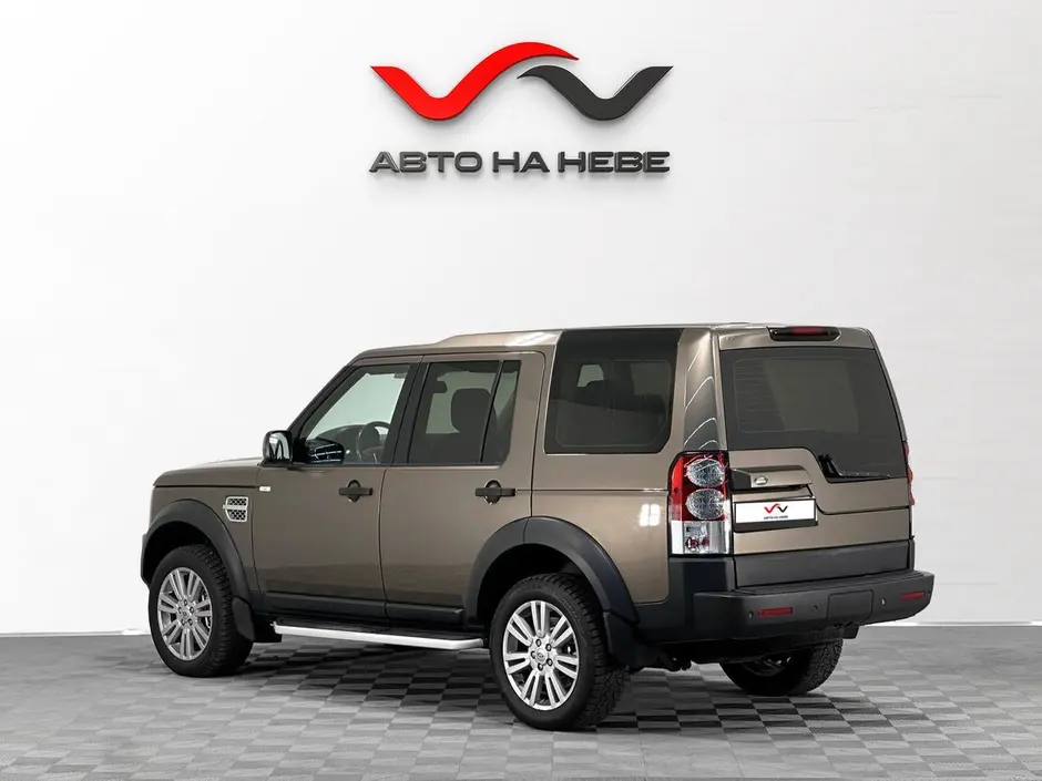 «Авто на Неве»