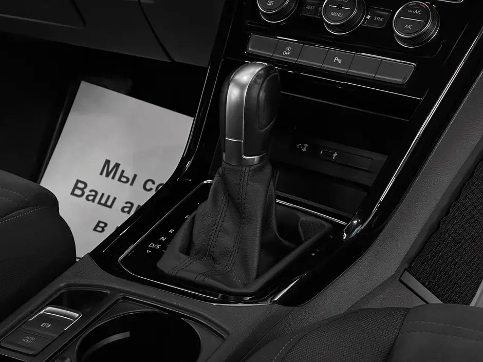 «Авто на Неве»