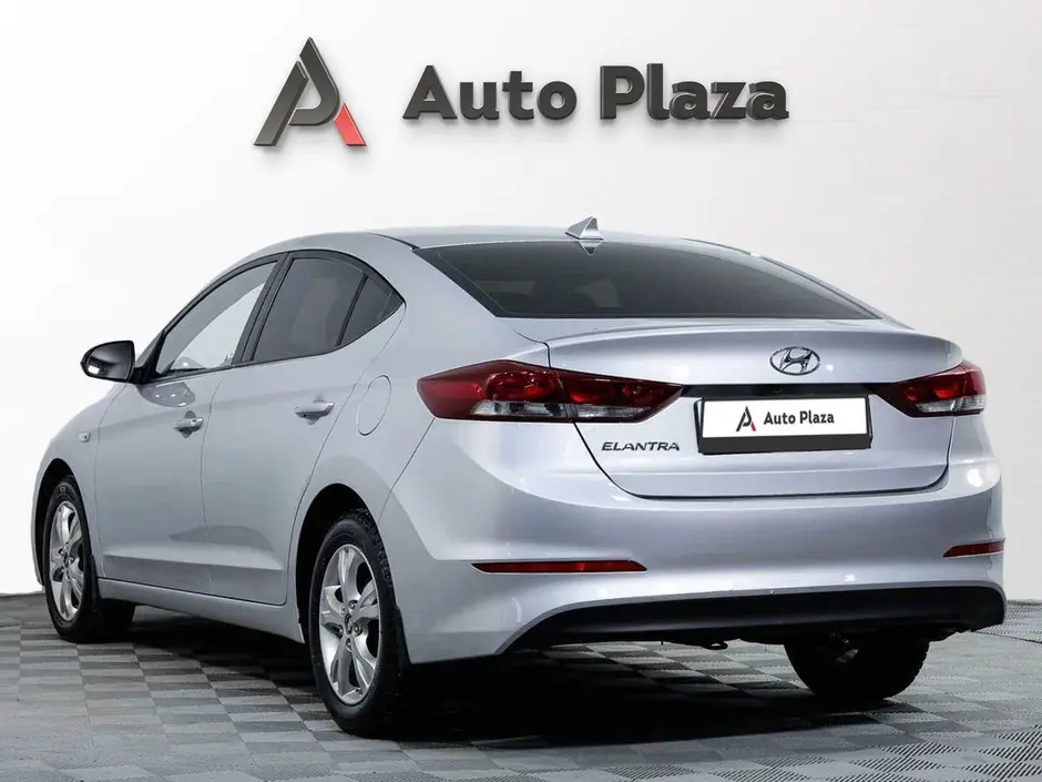 AutoPlaza
