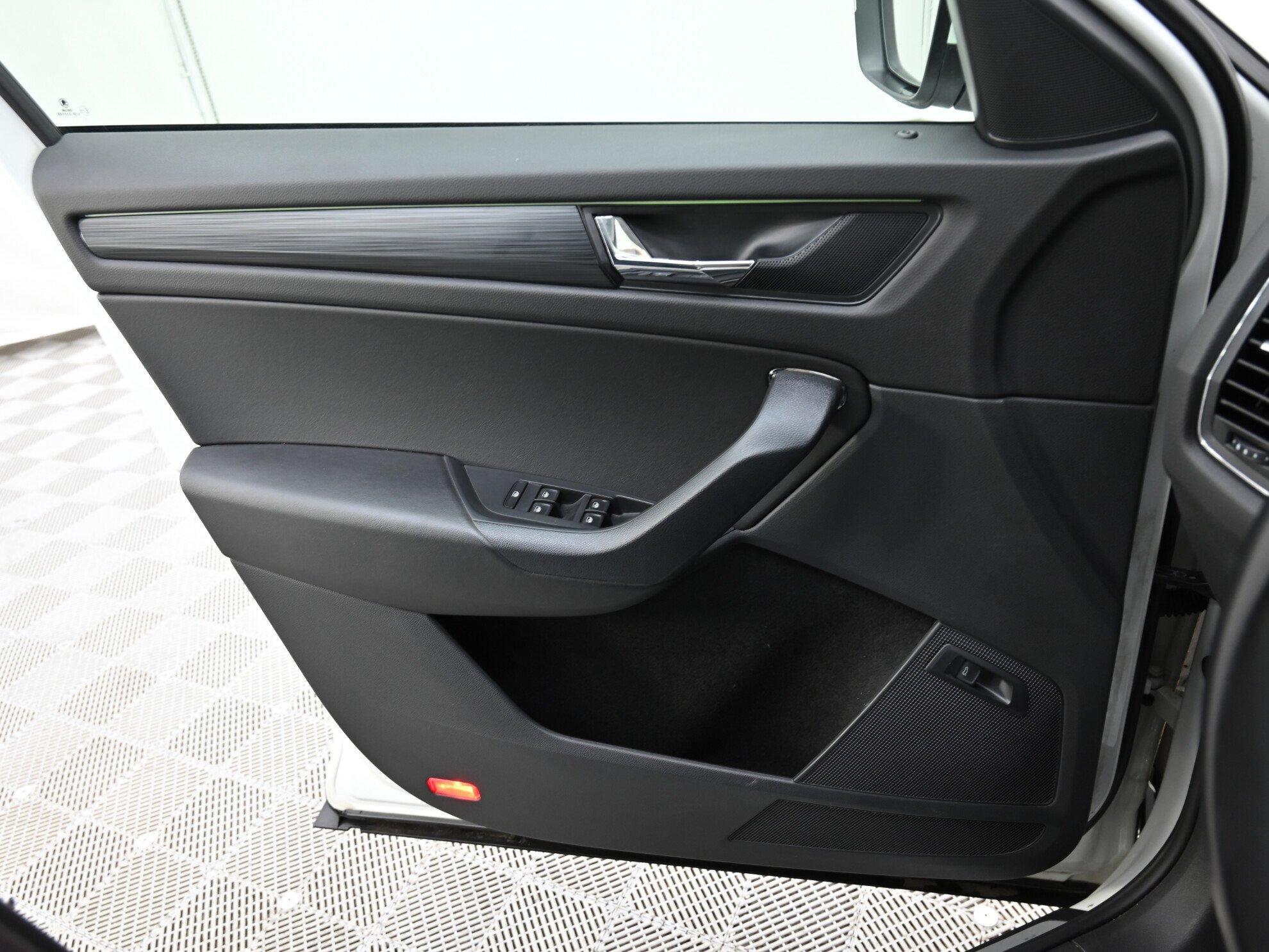 фото автомобиля 12