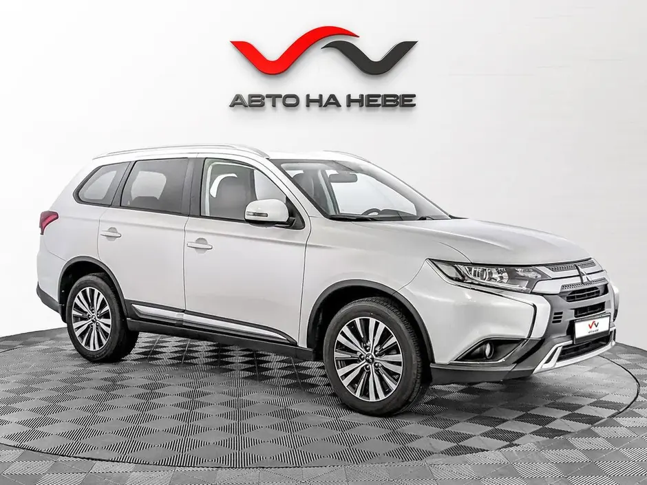 «Авто на Неве»