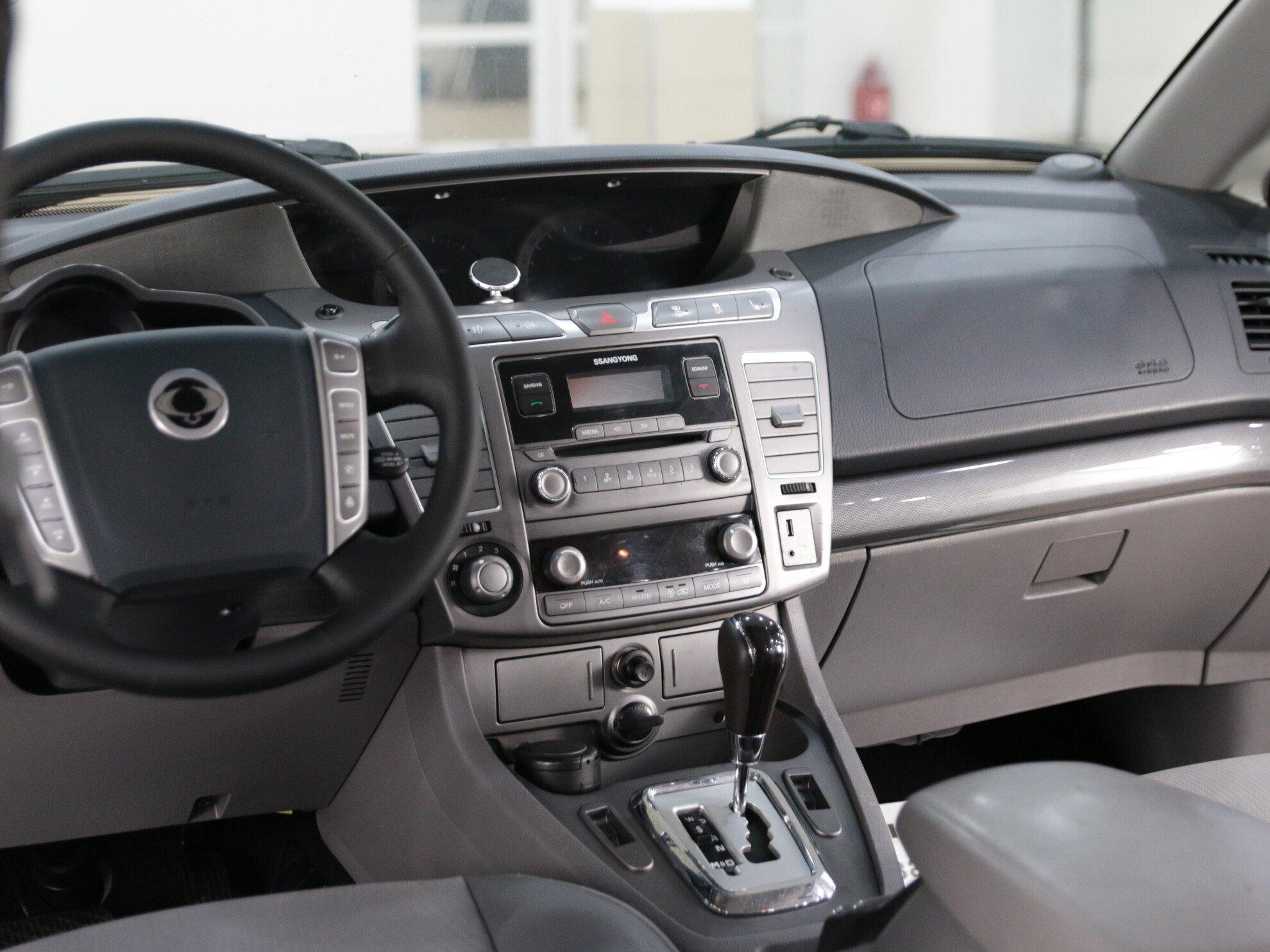 фото автомобиля 10