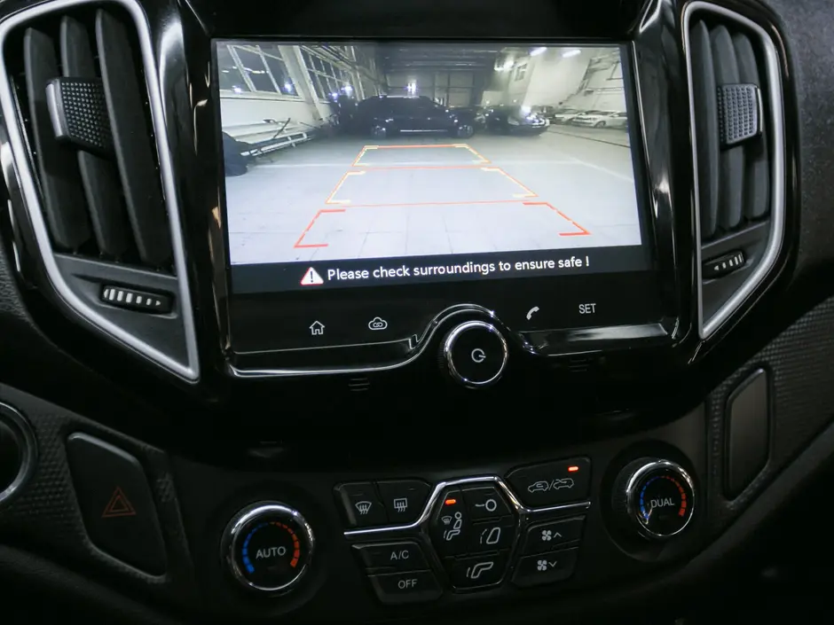 «Авто на Неве»