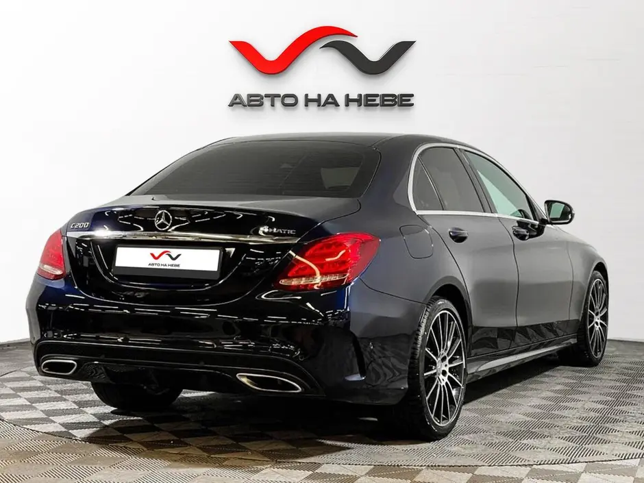 «Авто на Неве»