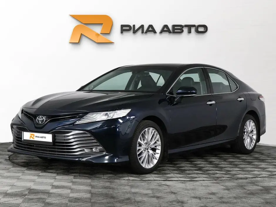 Toyota Camry, 2019 г.