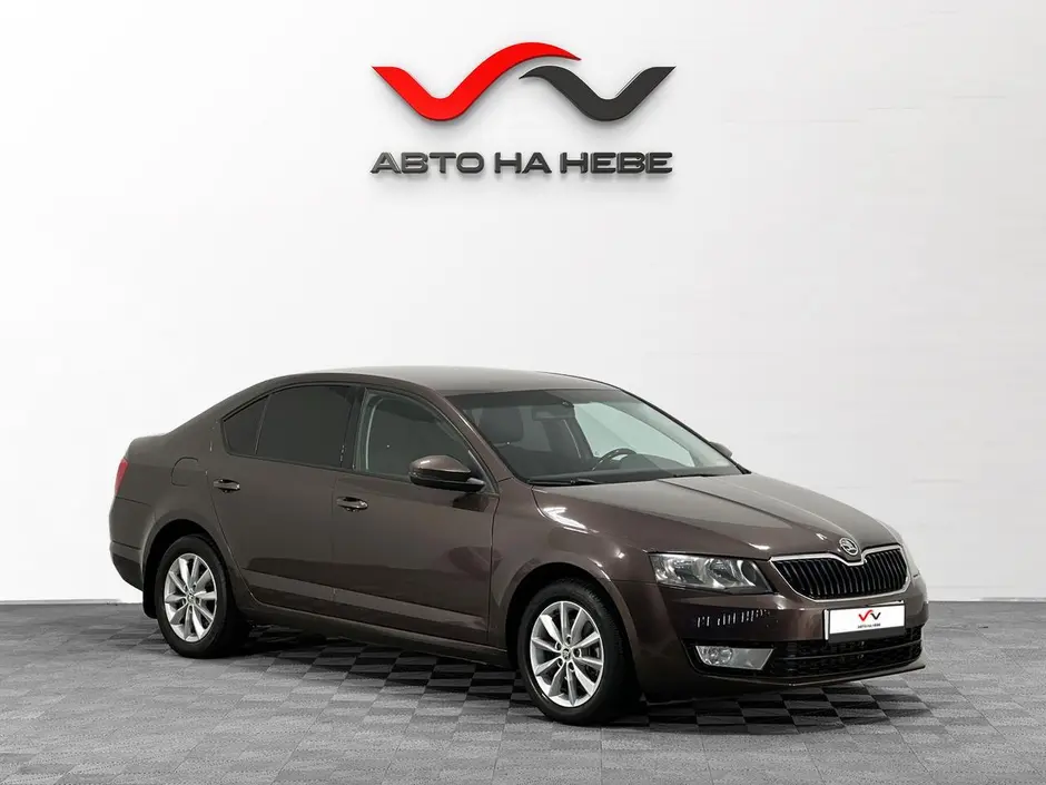«Авто на Неве»
