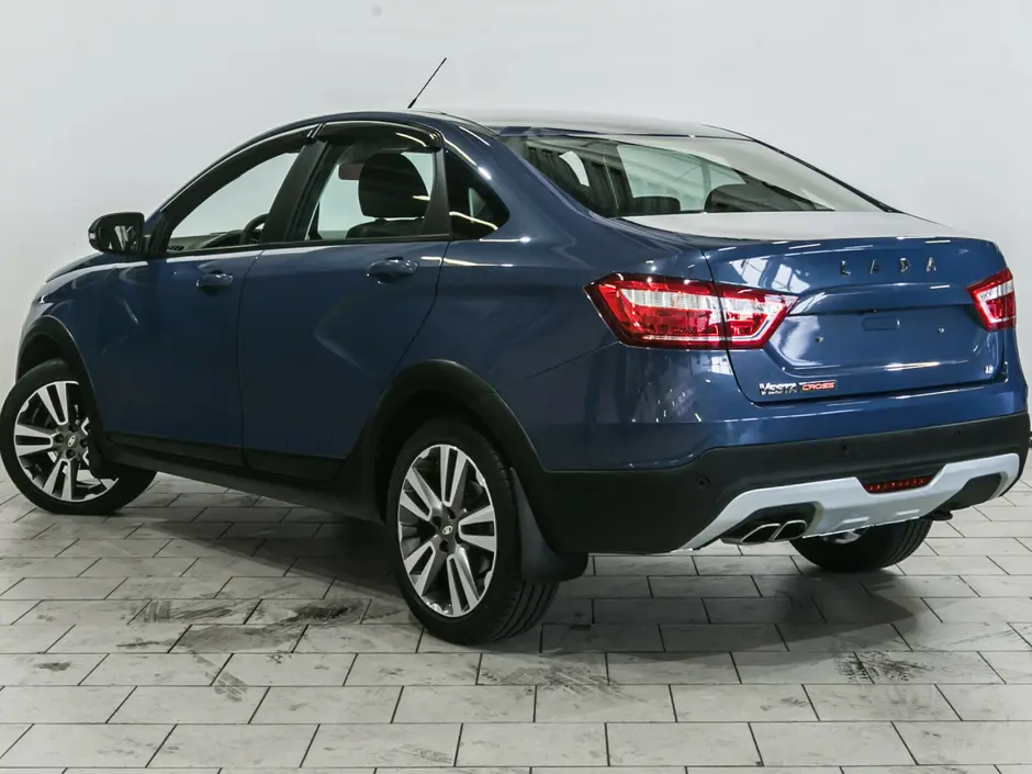 «Авто на Неве»