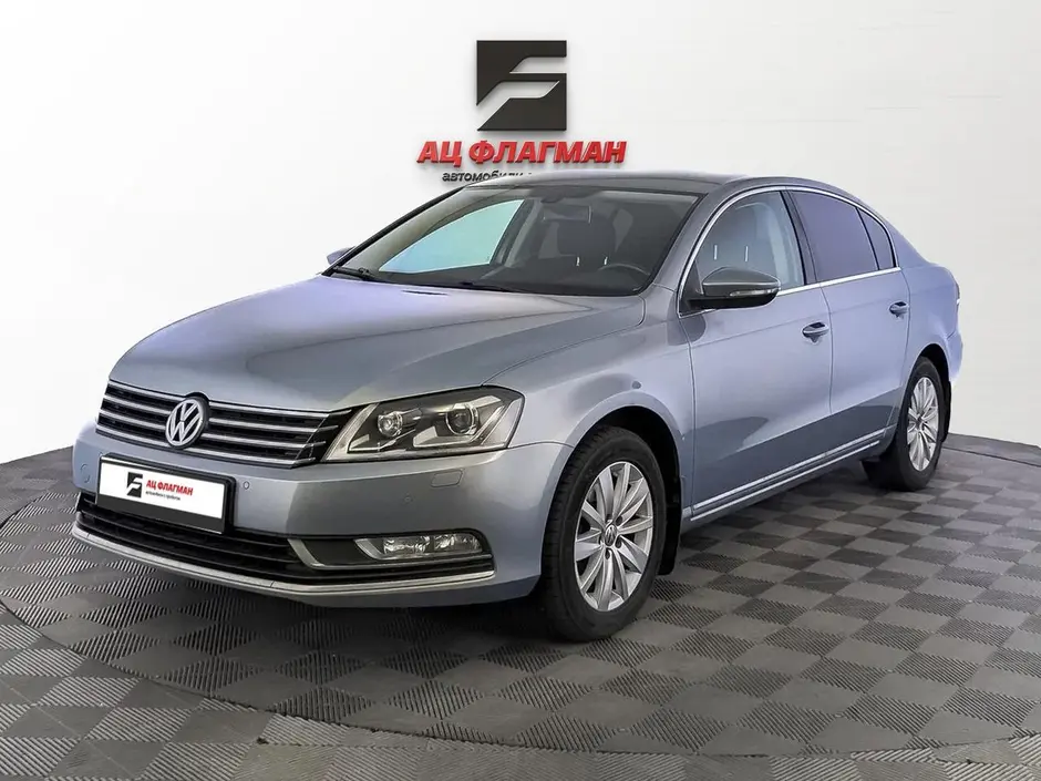 Volkswagen Passat, 2012 г.