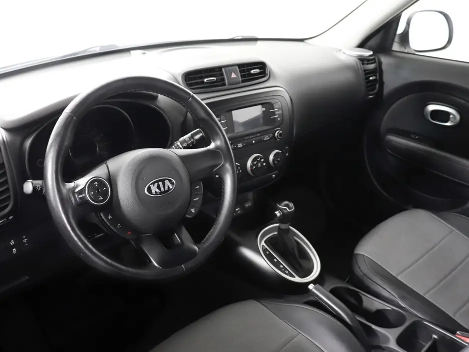 «Авто на Неве»