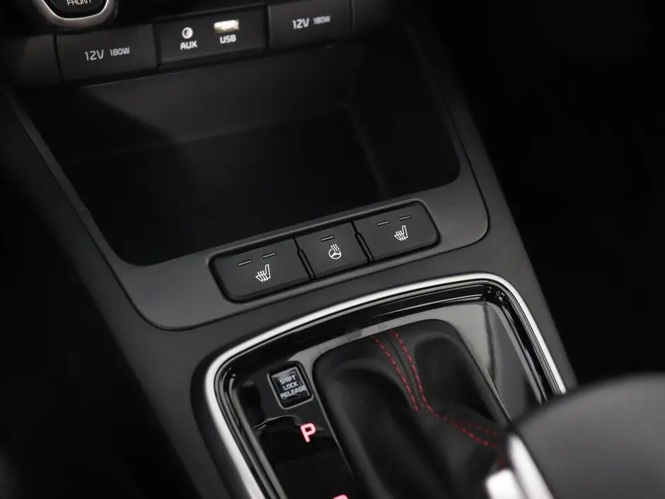 «Авто на Неве»