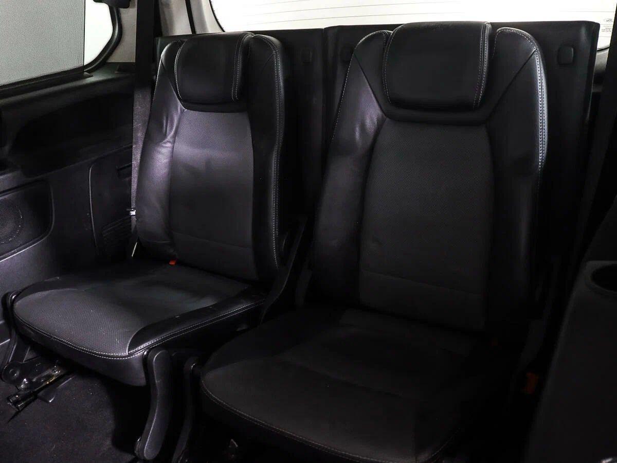 фото автомобиля 12