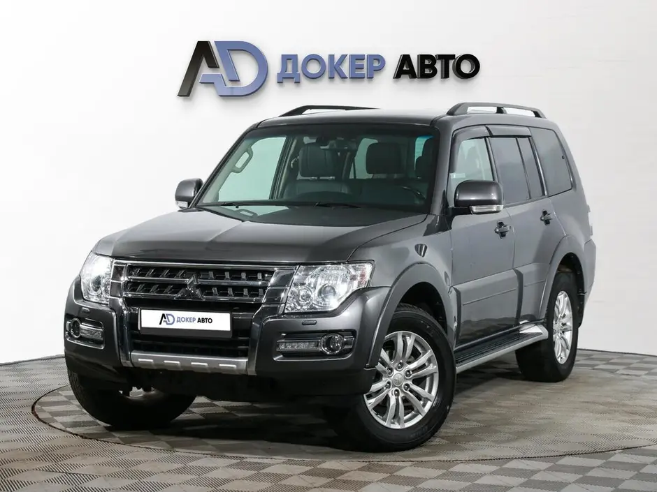 Mitsubishi Pajero, 2016 г.