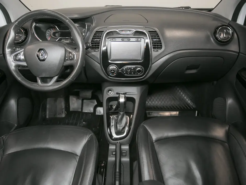 «Авто на Неве»