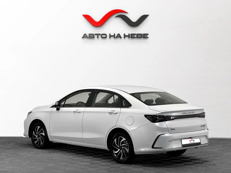 «Авто на Неве»