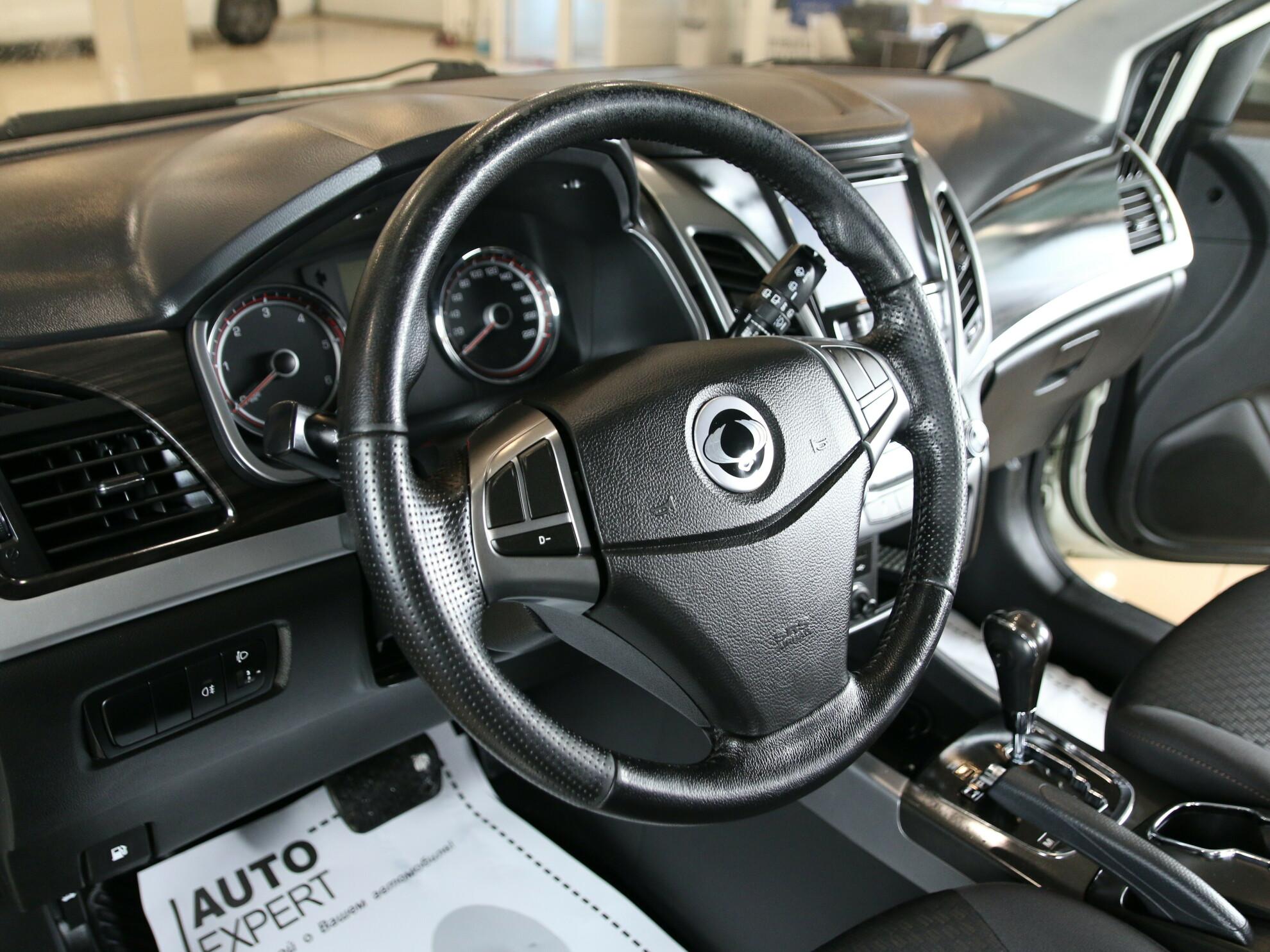 фото автомобиля 8