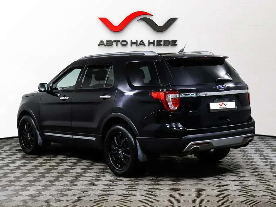 «Авто на Неве»