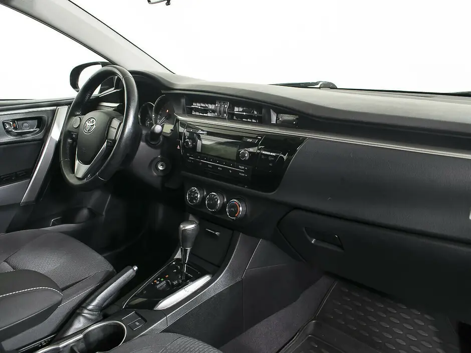 «Авто на Неве»