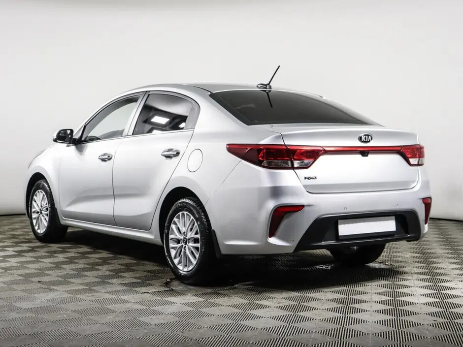 «Авто на Неве»