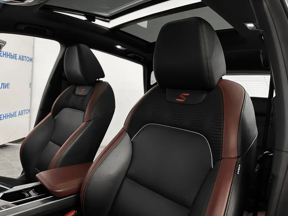 «Авто на Неве»