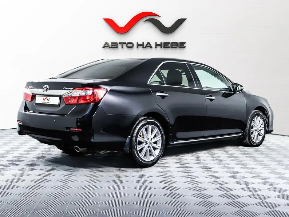 «Авто на Неве»