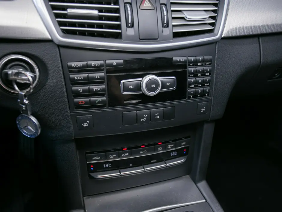 «Авто на Неве»