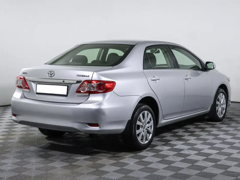 «Авто на Неве»