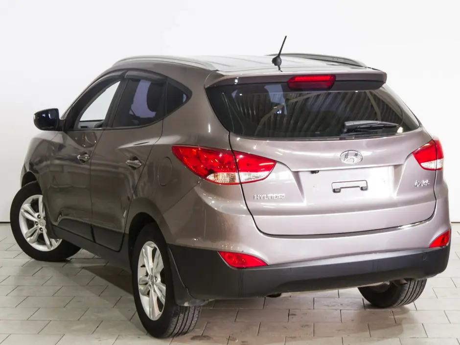 «Авто на Неве»