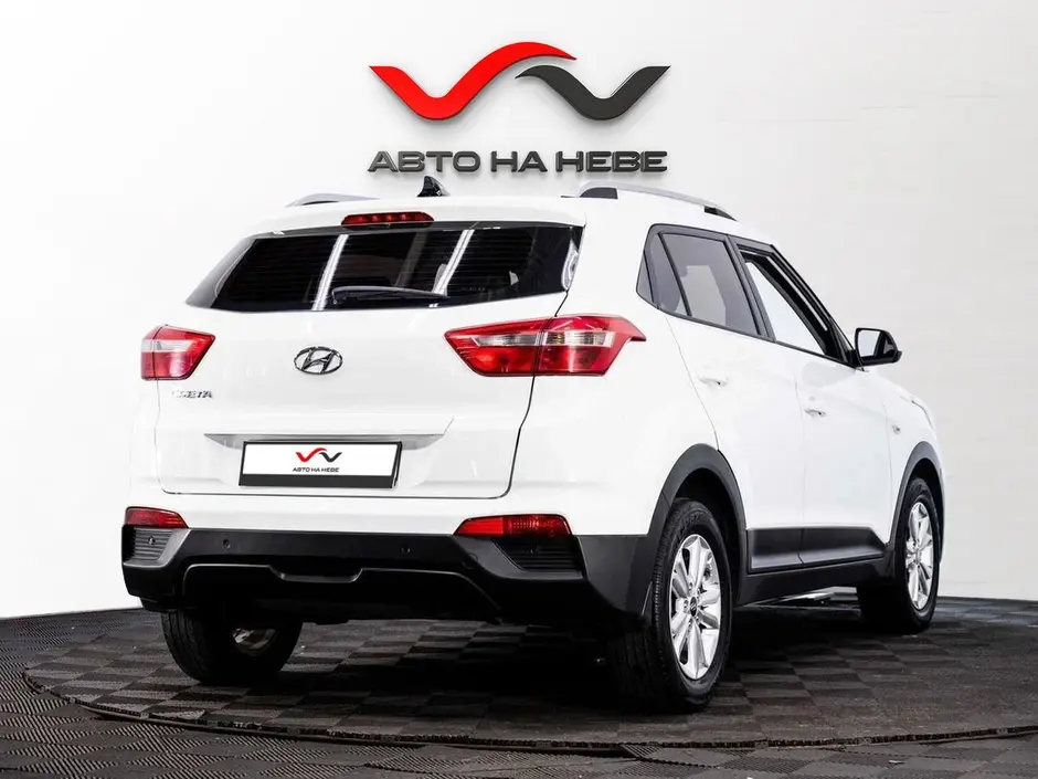 «Авто на Неве»