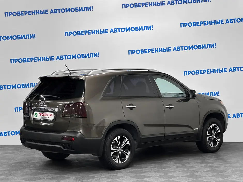 «Авто на Неве»