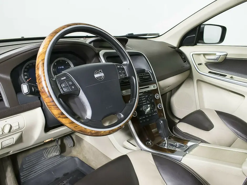 «Авто на Неве»