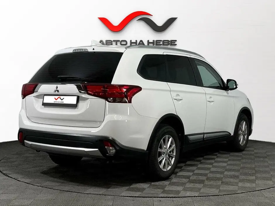 «Авто на Неве»