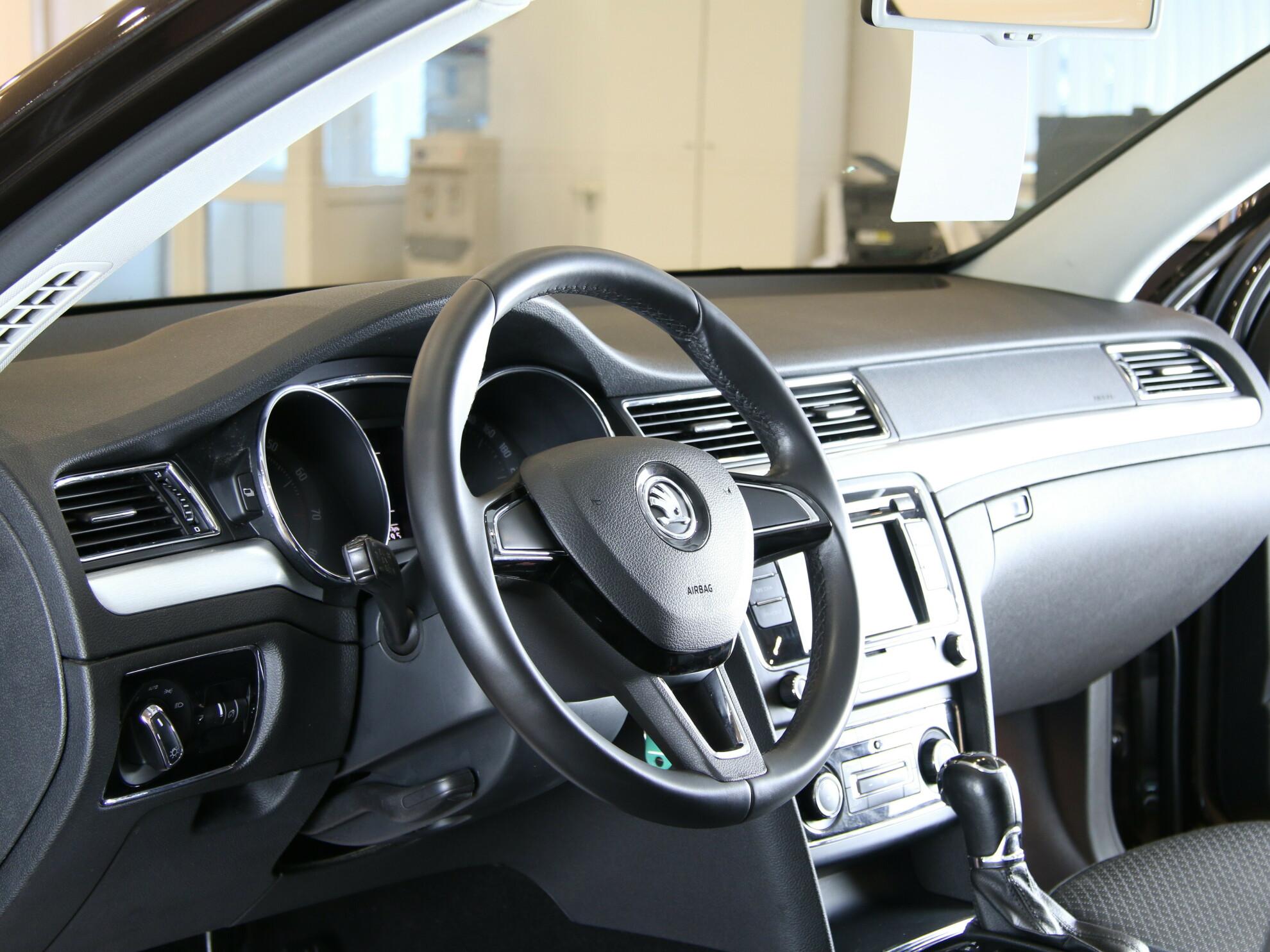 фото автомобиля 7