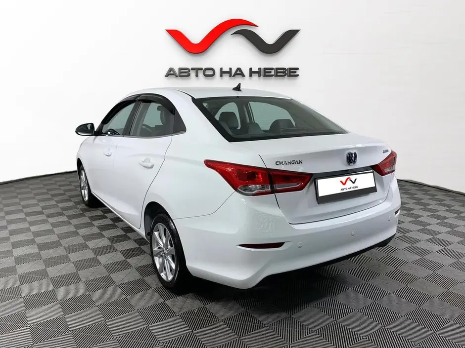 «Авто на Неве»