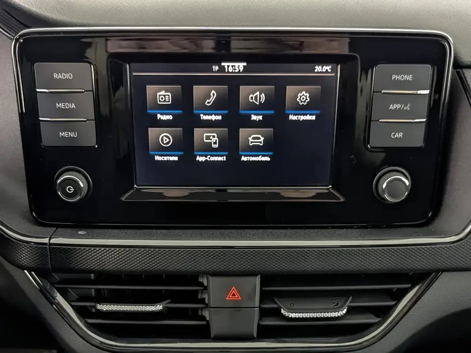 «Авто на Неве»