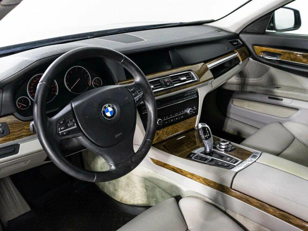 фото автомобиля 6
