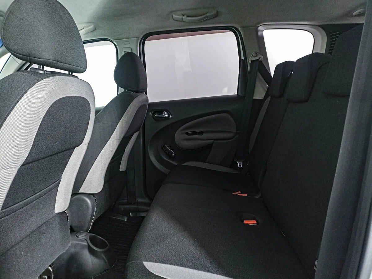 фото автомобиля 5