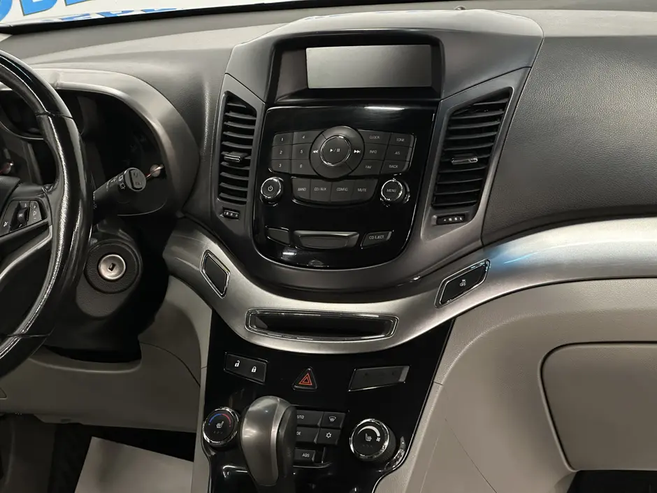 «Авто на Неве»