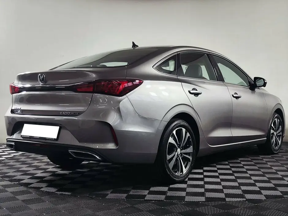 «Авто на Неве»