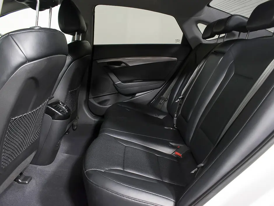 «Авто на Неве»