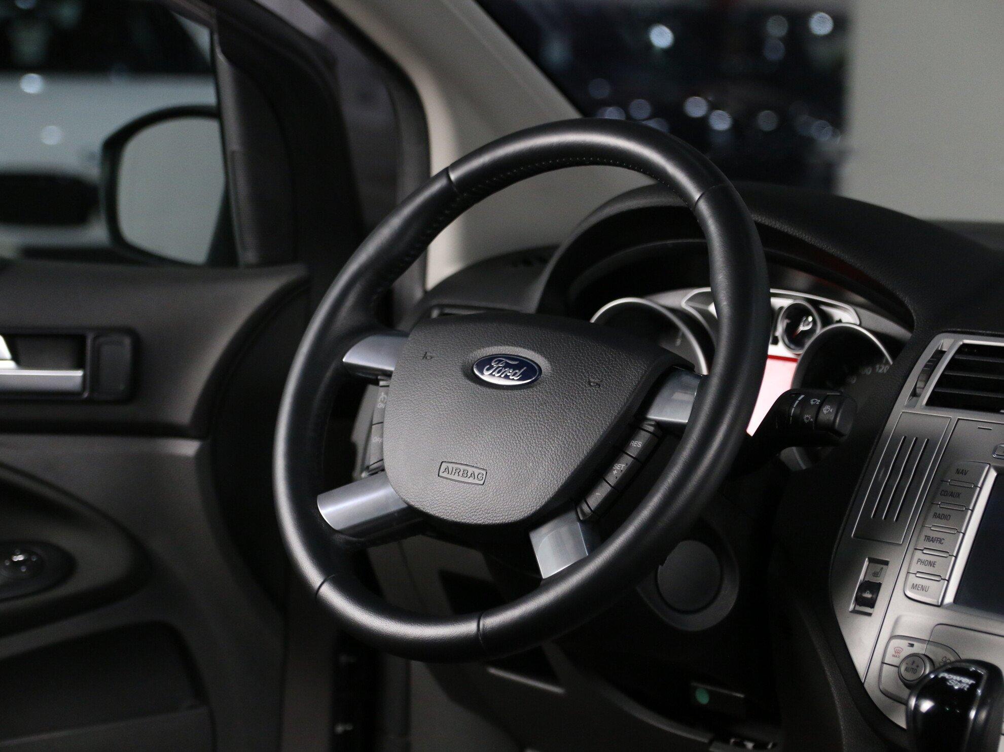 фото автомобиля 11