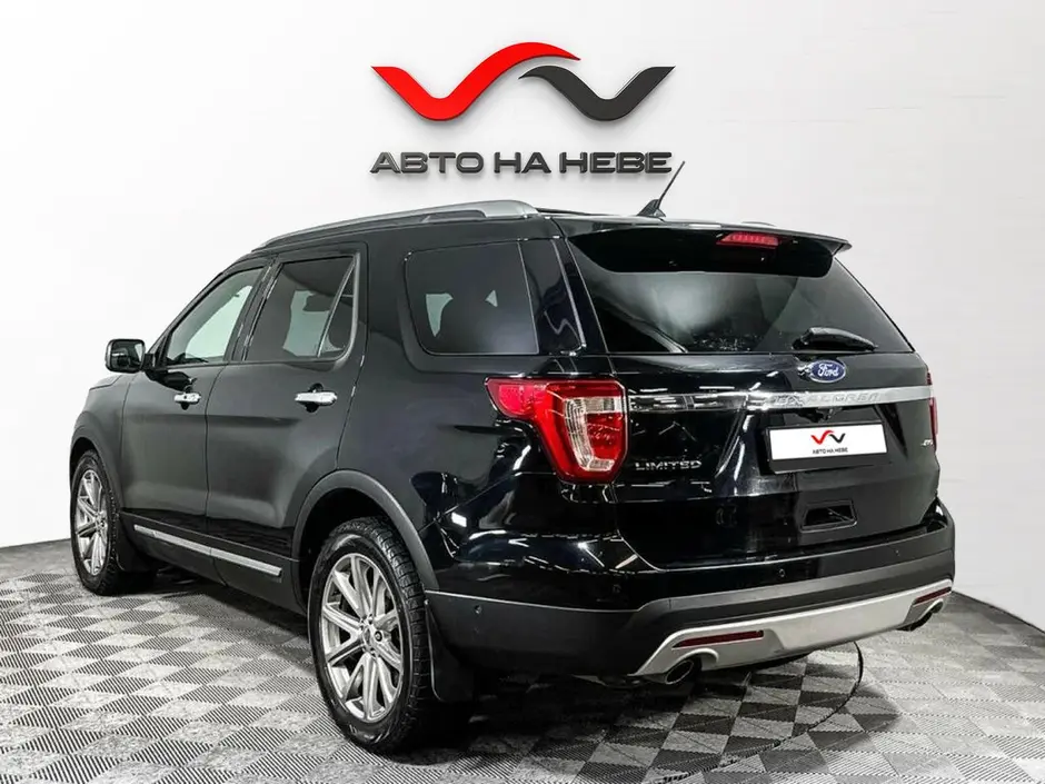 «Авто на Неве»
